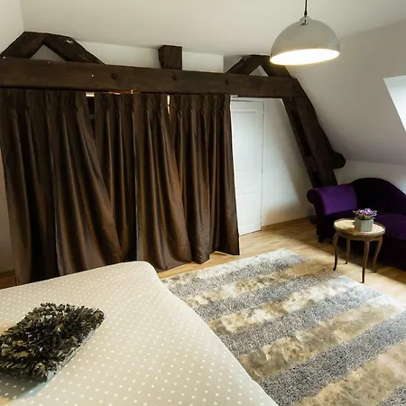 فندق مبيت وإفطار Chambres D'hotes La Grange Renaud